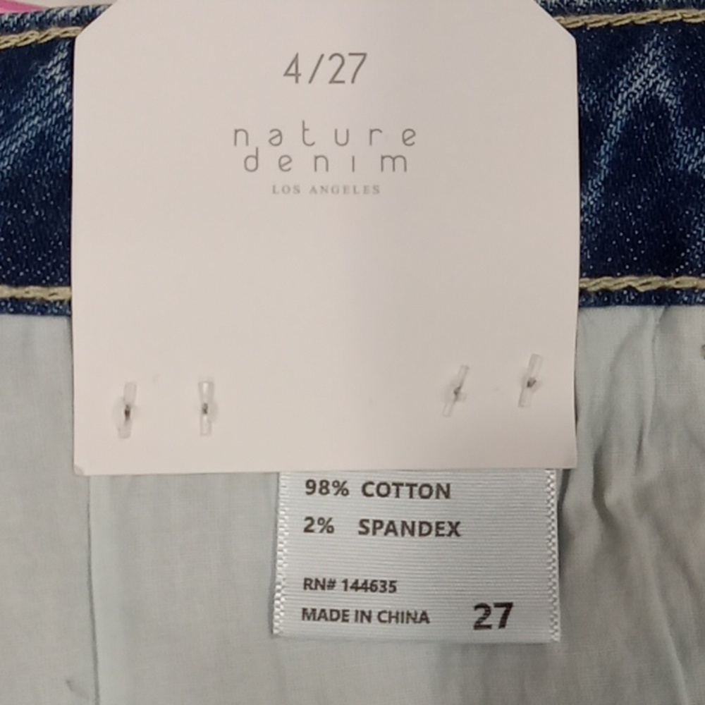 114. NWT Nature Denim Mom Jeans - Picture 10 of 10